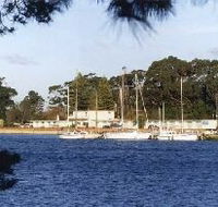 The Waterfront Wynyard - - Hotel Accommodation
