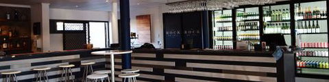 The Rock Bar And Grill - Hotel Accommodation 2
