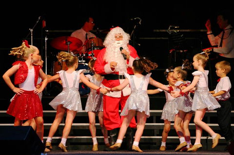 Albury Carols By Candlelight - Hotel Accommodation 2