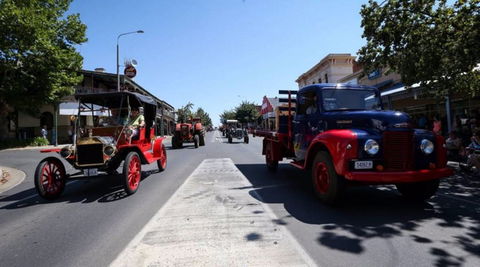 Corowa Rotary Federation Festival - Hotel Accommodation 1