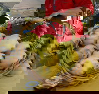 Euroa Village Farmers' Market - Hotel Accommodation