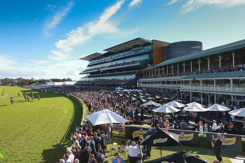 George Main Stakes Day - Hotel Accommodation 1