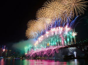 New Years Eve Cruise Sydney Harbour with Vagabond Cruises