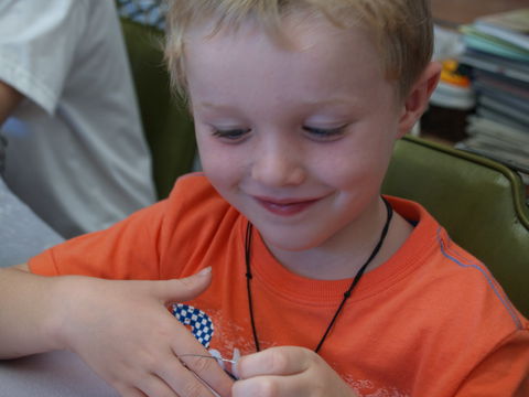 School Holiday One Hour Beading Workshops - Hotel Accommodation 2