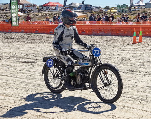 Sellicks Beach Historic Motorcycle Races - Hotel Accommodation 2