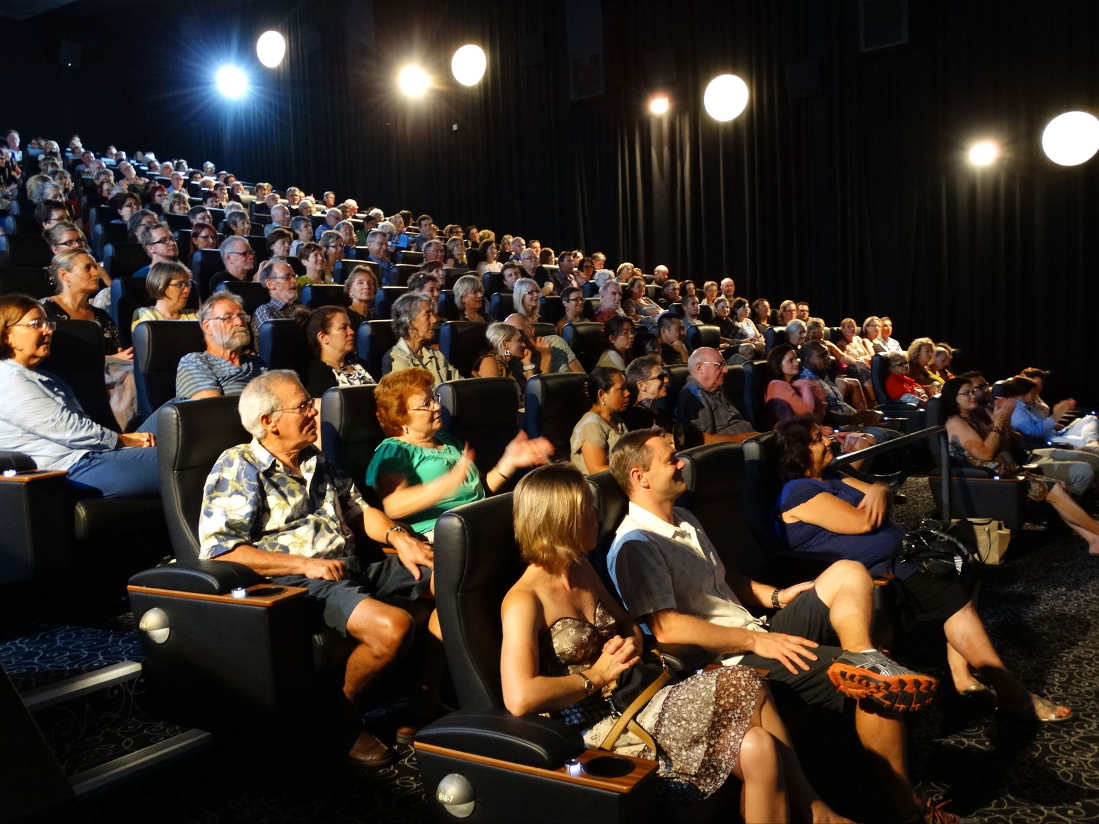 Mt St Thomas NSW Hotel Accommodation