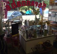 EXHIBITION LILY MAE MARTIN OVERBURDEN - Hotel Accommodation