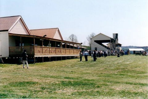 Adaminaby Cup Race Day - Hotel Accommodation 1