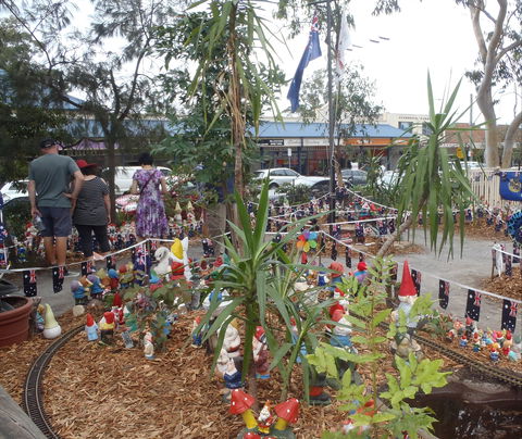Australia Day With The Australian Gnome Convention Glenbrook - Hotel Accommodation 0