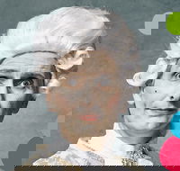 FRANK WOODLEY  KING CLOWN - Hotel Accommodation