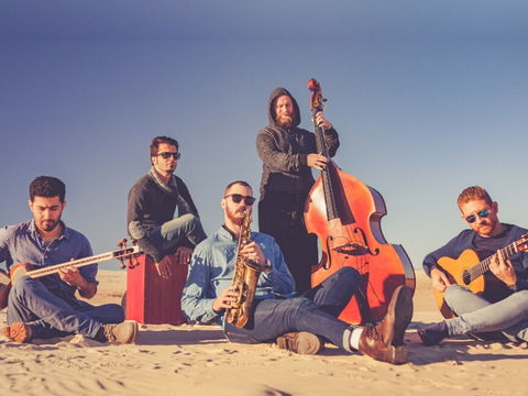 Hamed Sadeghi And Eishan Ensemble - Hotel Accommodation 0