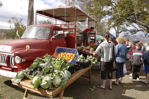Murphys Creek Markets - Hotel Accommodation 0