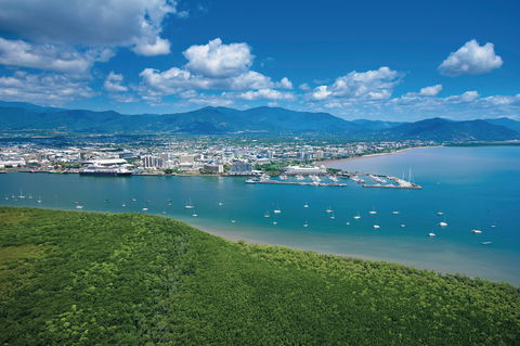 7 Cairns Marathon - Hotel Accommodation 1