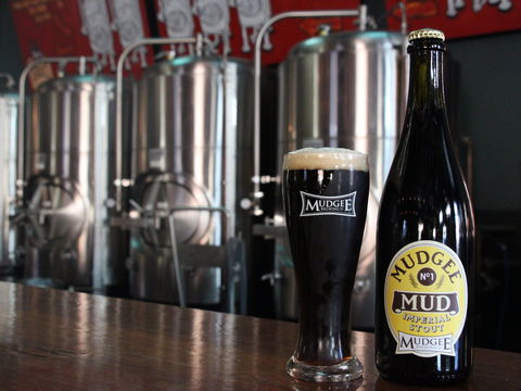 Friday Brews And Tunes At The Brewery - Hotel Accommodation 0