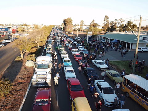 Griffith's Biggest Lap - Hotel Accommodation 1