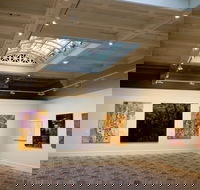 Hadley's Art Prize - Hotel Accommodation