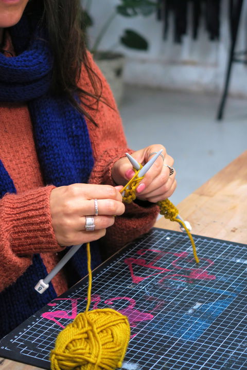 Knit & Sip! Make A Cosy Scarf - Hotel Accommodation 0