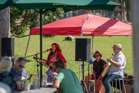 Live Music Sundays At Mountain Ridge Wines - Hotel Accommodation 2