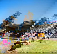 Mathoura Speed Shear and Annual Cancer Fundraiser - Hotel Accommodation