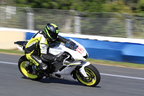 QR Moto Ride Days At Queensland Raceways! - Hotel Accommodation 0