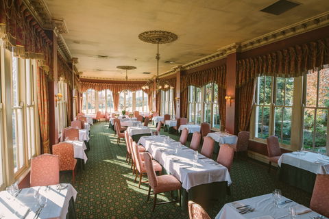 Wine & Stories - Chateau Yering X Yeringberg - Hotel Accommodation 1