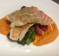 Basils Seafood Restaurant - Hotel Accommodation