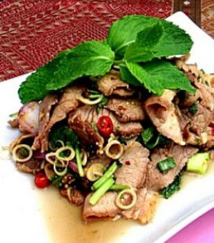 Lao-Thai Luammit Restaurant - Hotel Accommodation 0