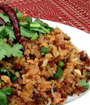 Lao-Thai Luammit Restaurant - Hotel Accommodation 1