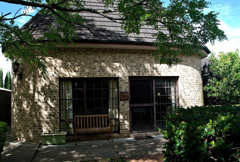 Airport Motel Sir Francis Drake - Hotel Accommodation 6