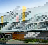 Mawson Lakes Hotel  Function Centre - Hotel Accommodation