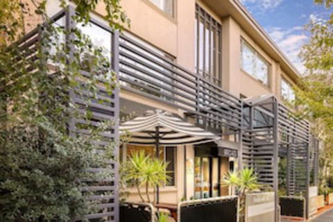 Birches Serviced Apartments - Hotel Accommodation 0