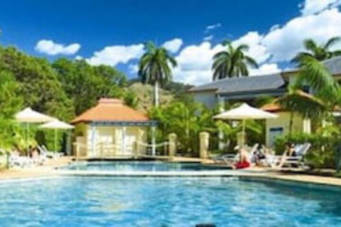 Aqualuna Beach Resort - Hotel Accommodation 0