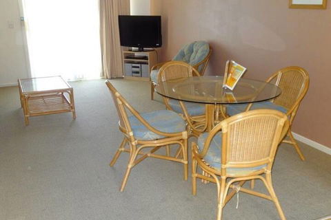 Aqualuna Beach Resort - Hotel Accommodation 5