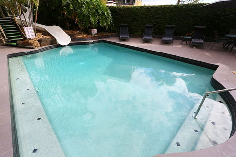 The Regent Apartments - Hotel Accommodation 4