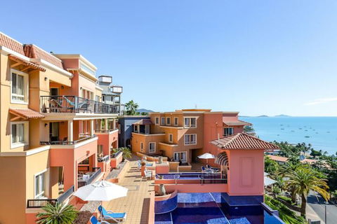 Martinique Whitsunday - Hotel Accommodation 1