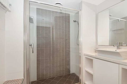 Offshore Noosa Resort - Hotel Accommodation 2