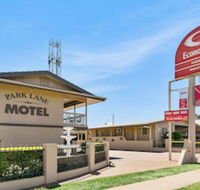 Econo Lodge Park Lane - Hotel Accommodation