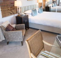 The Beach House at Bayside - Hotel Accommodation