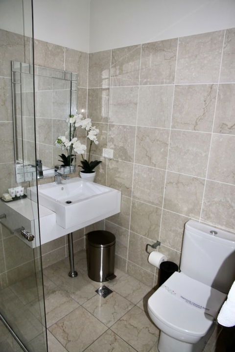 Mariners Court Hotel - Hotel Accommodation 4