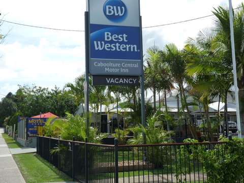 Caboolture Central Motor Inn, SureStay Collection By BW - Hotel Accommodation 0