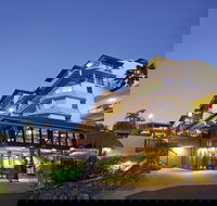 at Water's Edge Resort - Hotel Accommodation