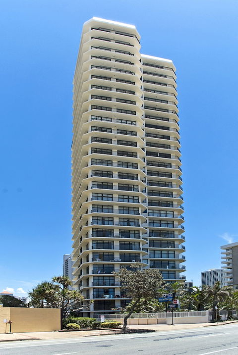 Hi Surf Beachfront Resort Apartments - Hotel Accommodation 5