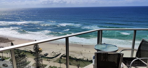Hi Surf Beachfront Resort Apartments - Hotel Accommodation 6