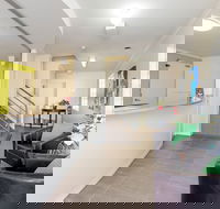 Redcliffe Motor Inn - Hotel Accommodation