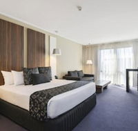 Quality Hotel Taylors Lakes - Hotel Accommodation