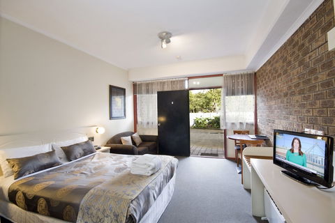 Lorne Coachman Inn - Hotel Accommodation 6