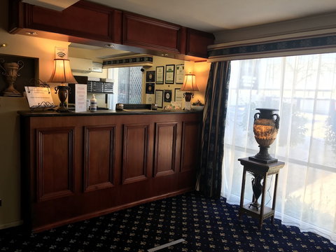 Albury Georgian Motel & Suites - Hotel Accommodation 2