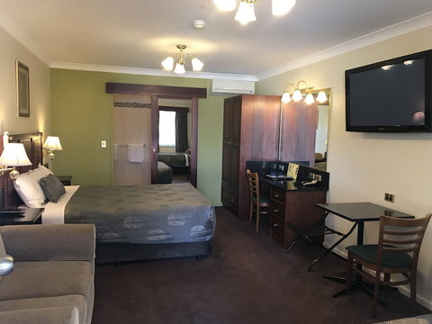 Albury Georgian Motel & Suites - Hotel Accommodation 3