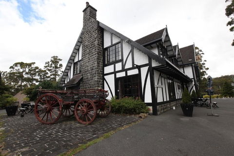 Fox And Hounds Inn - Hotel Accommodation 3
