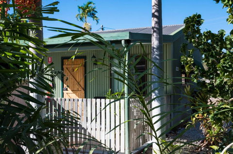 Chillagoe Cabins & Tours - Hotel Accommodation 1